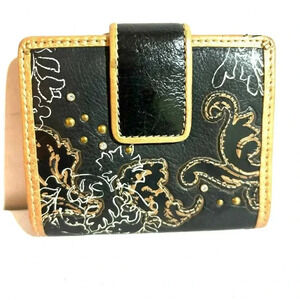 Fossil studded leather vintage wallet